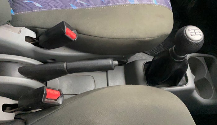 2011 Maruti Alto K10 VXI, Petrol, Manual, 66,971 km, Gear Lever