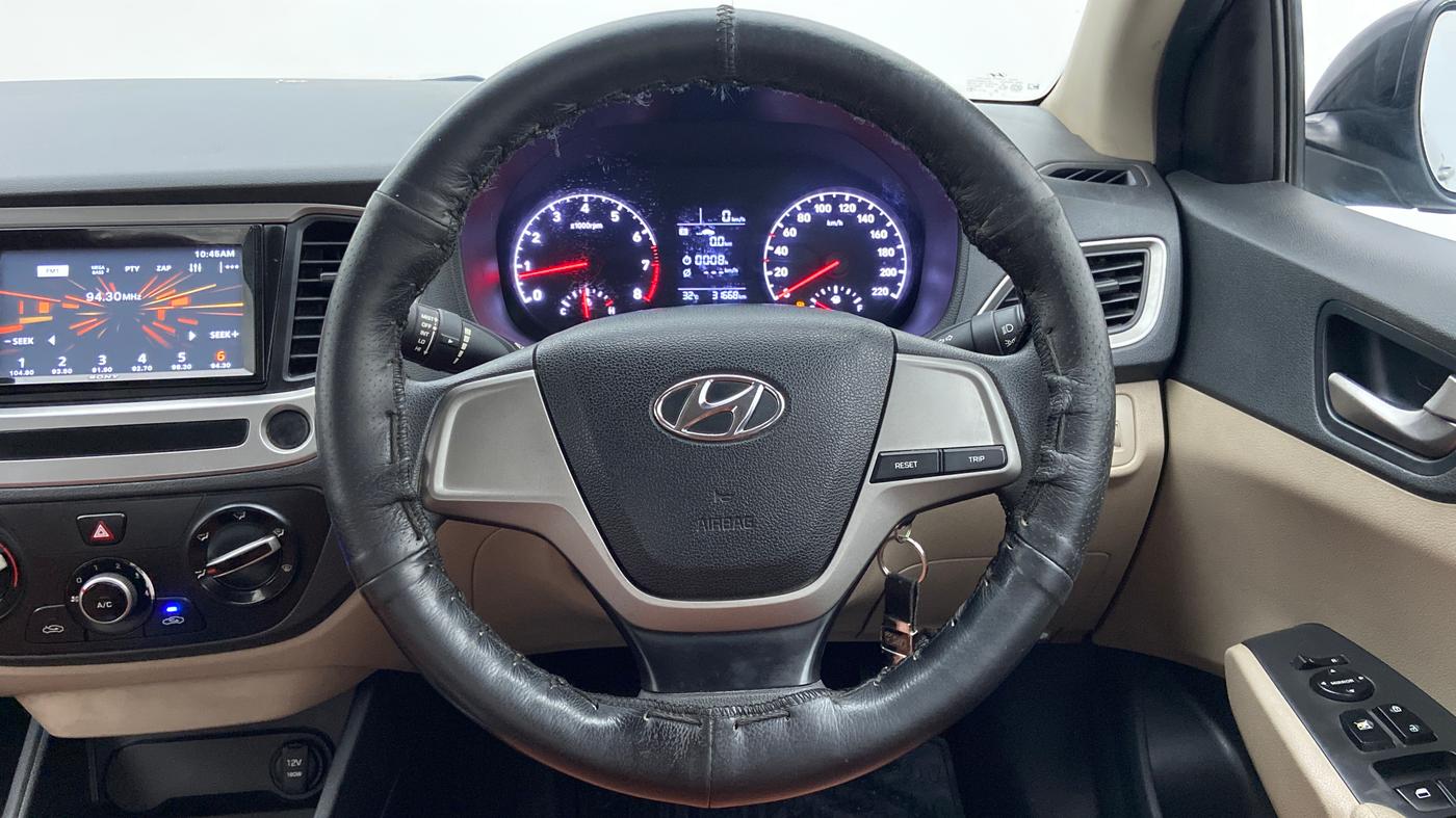 2018 Hyundai Verna 1.4 VTVT E, Petrol, Manual, 31,877 km, Steering Wheel Close Up