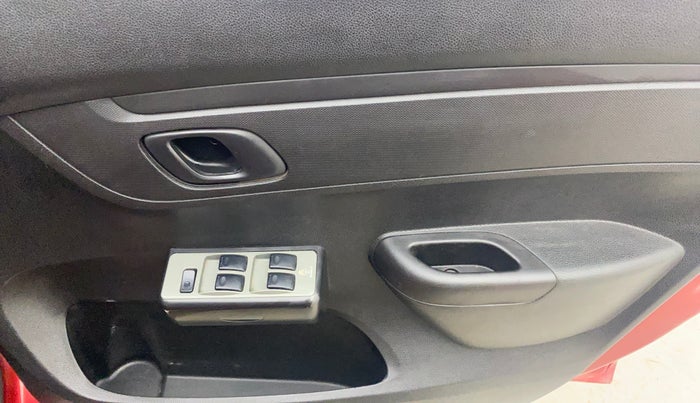 2017 Renault Kwid RXL, Petrol, Manual, 42,227 km, Driver Side Door Panels Control