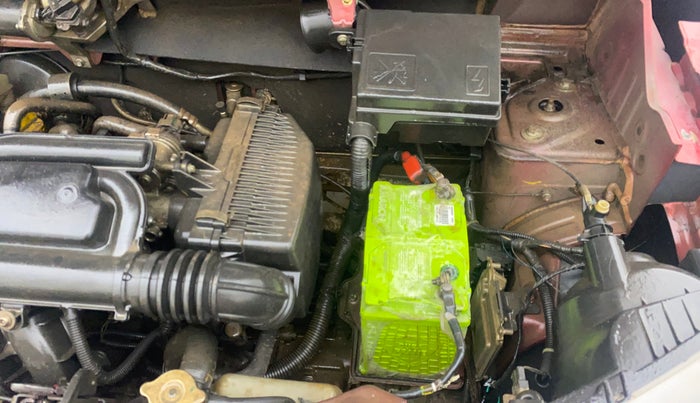 2017 Renault Kwid RXL, Petrol, Manual, 42,227 km, Engine View - Left