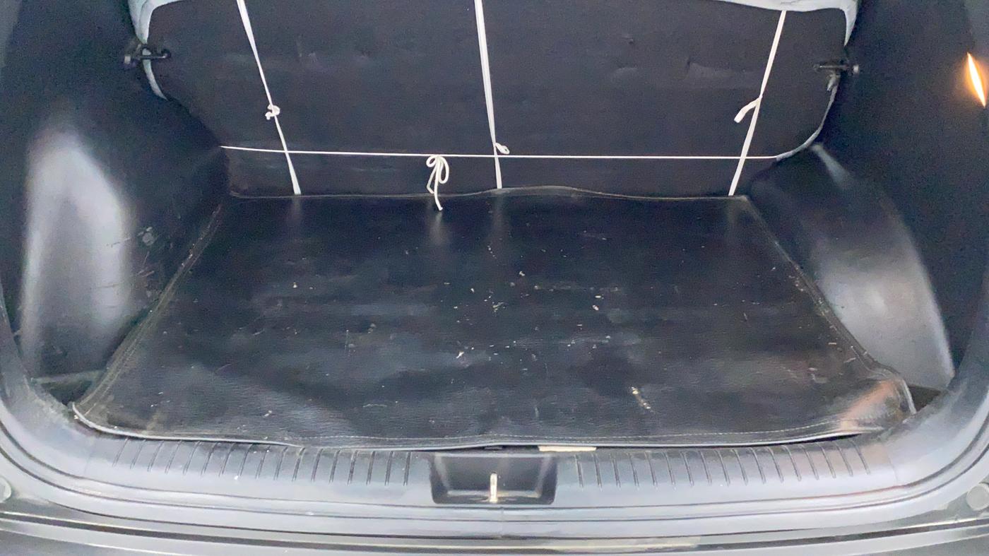 2018 Hyundai Creta 1.4 E PLUS CRDI, Diesel, Manual, 2,41,617 km, Boot Inside View