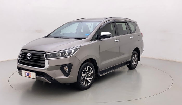 2022 Toyota Innova Crysta 2.7 VX 7 STR, Petrol, Manual, 13,719 km, Left Front Diagonal