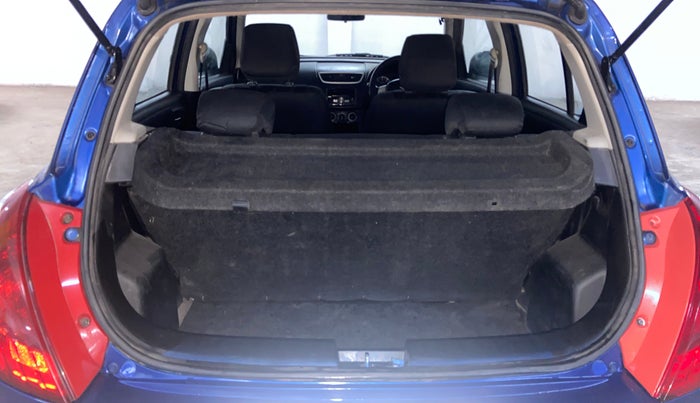 2013 Maruti Swift VDI, Diesel, Manual, 1,20,303 km, Boot Inside