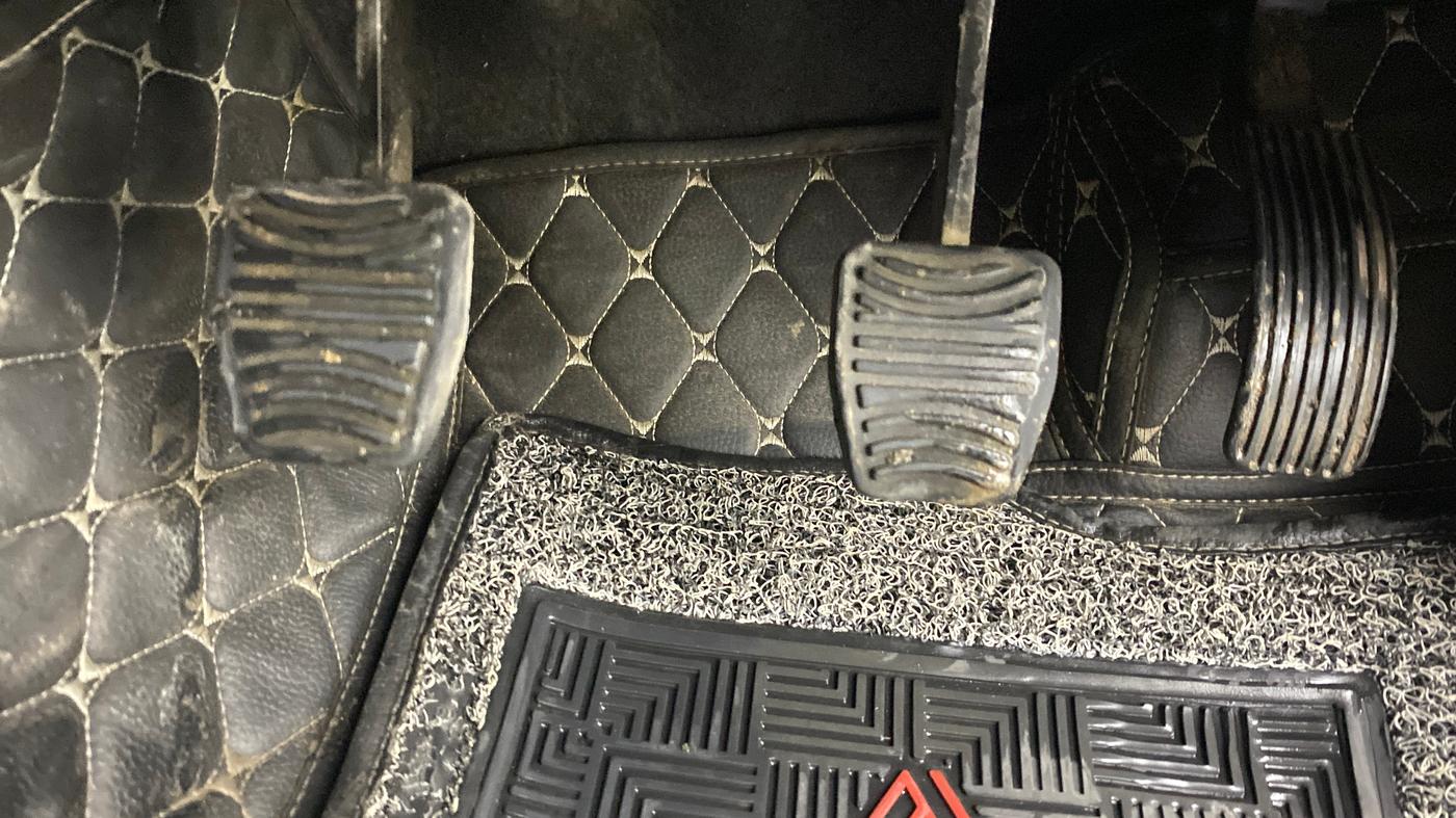 2021 Mahindra Thar LX HT PETROL 4WD MT, Petrol, Manual, 35,414 km, Pedals