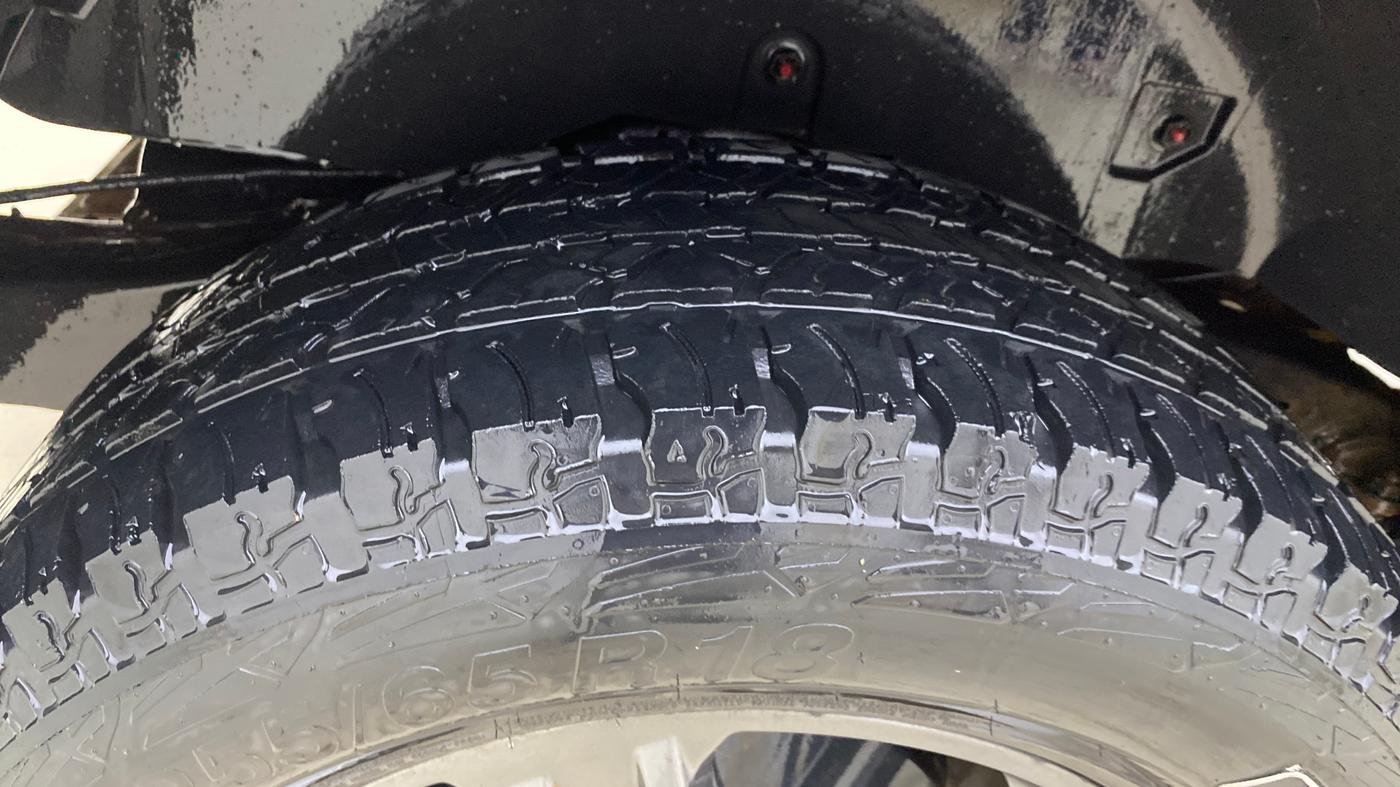 2021 Mahindra Thar LX HT PETROL 4WD MT, Petrol, Manual, 35,414 km, Right Rear Tyre Tread