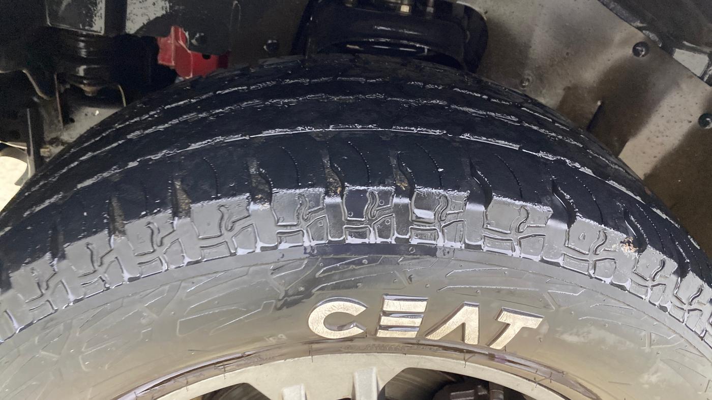 2021 Mahindra Thar LX HT PETROL 4WD MT, Petrol, Manual, 35,414 km, Left Front Tyre Tread