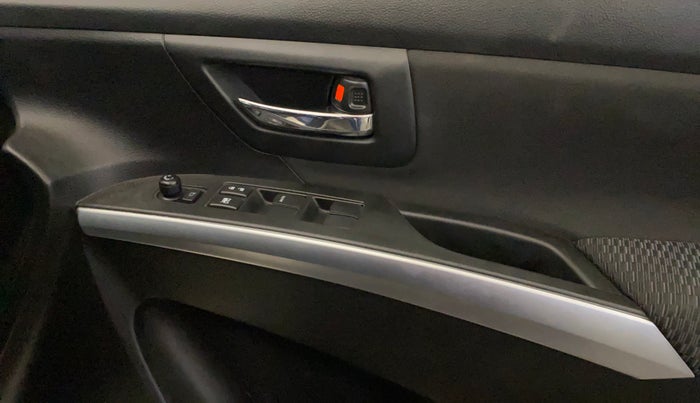2021 Maruti S Cross ZETA 1.5, Petrol, Manual, 62,486 km, Driver Side Door Panels Control
