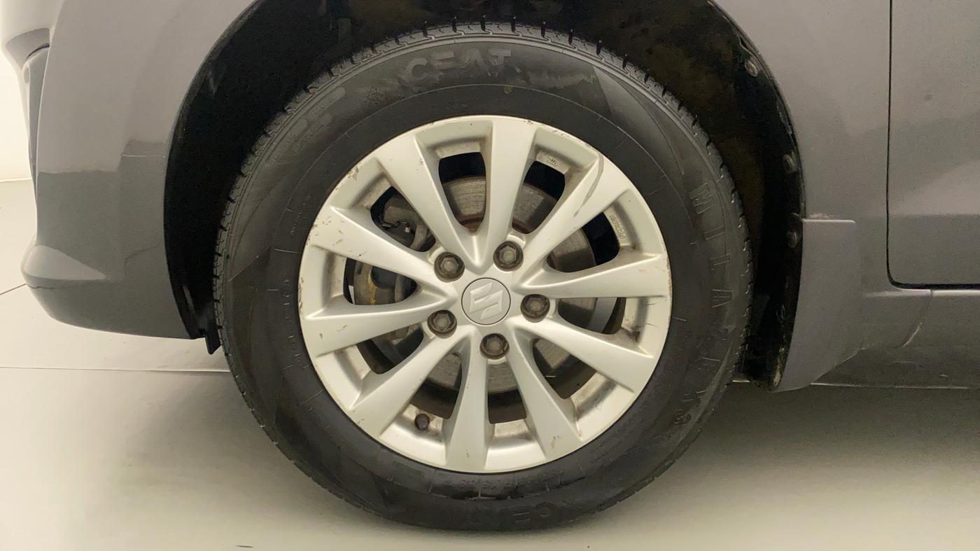 2013 Maruti Ertiga ZXI, Petrol, Manual, 41,155 km, Left Front Wheel