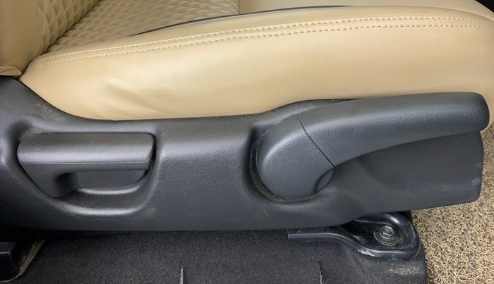 2021 Honda Jazz VX 1.2 CVT, Petrol, Automatic, 7,460 km, Driver Side Adjustment Panel