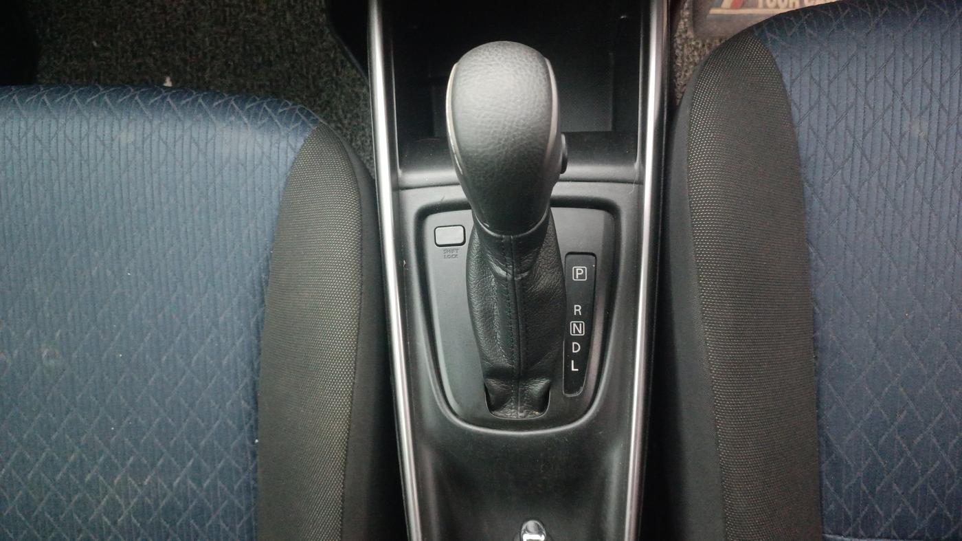 2019 Toyota Glanza V CVT, Petrol, Automatic, 24,627 km, Gear Lever