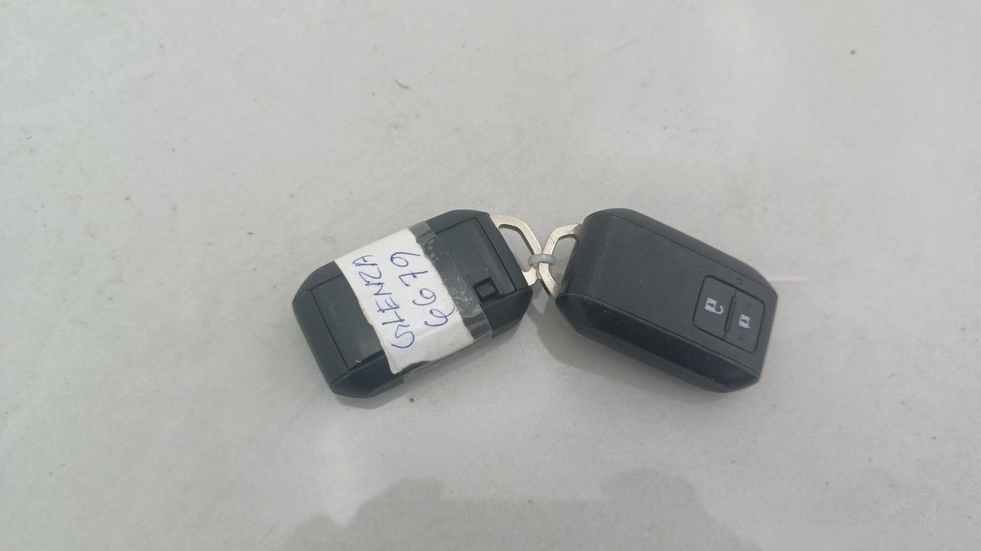 2019 Toyota Glanza V CVT, Petrol, Automatic, 24,627 km, Key Close Up