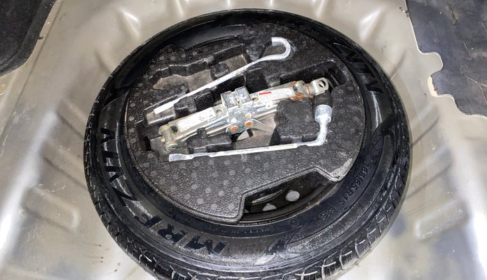 2016 Maruti Ciaz ZXI, Petrol, Manual, 52,314 km, Spare Tyre