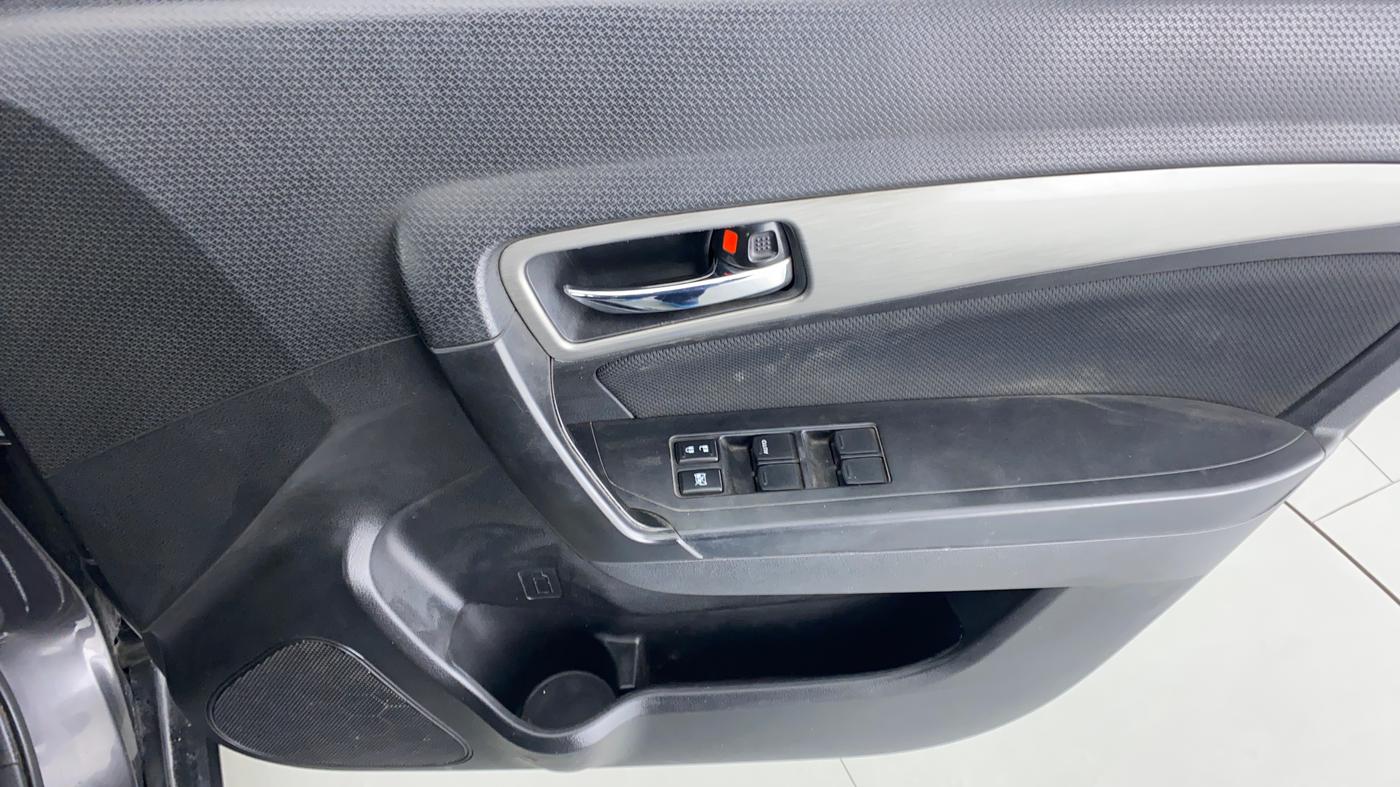 2019 Maruti Vitara Brezza ZDI AMT, Diesel, Automatic, 56,107 km, Driver Side Door Panels Control