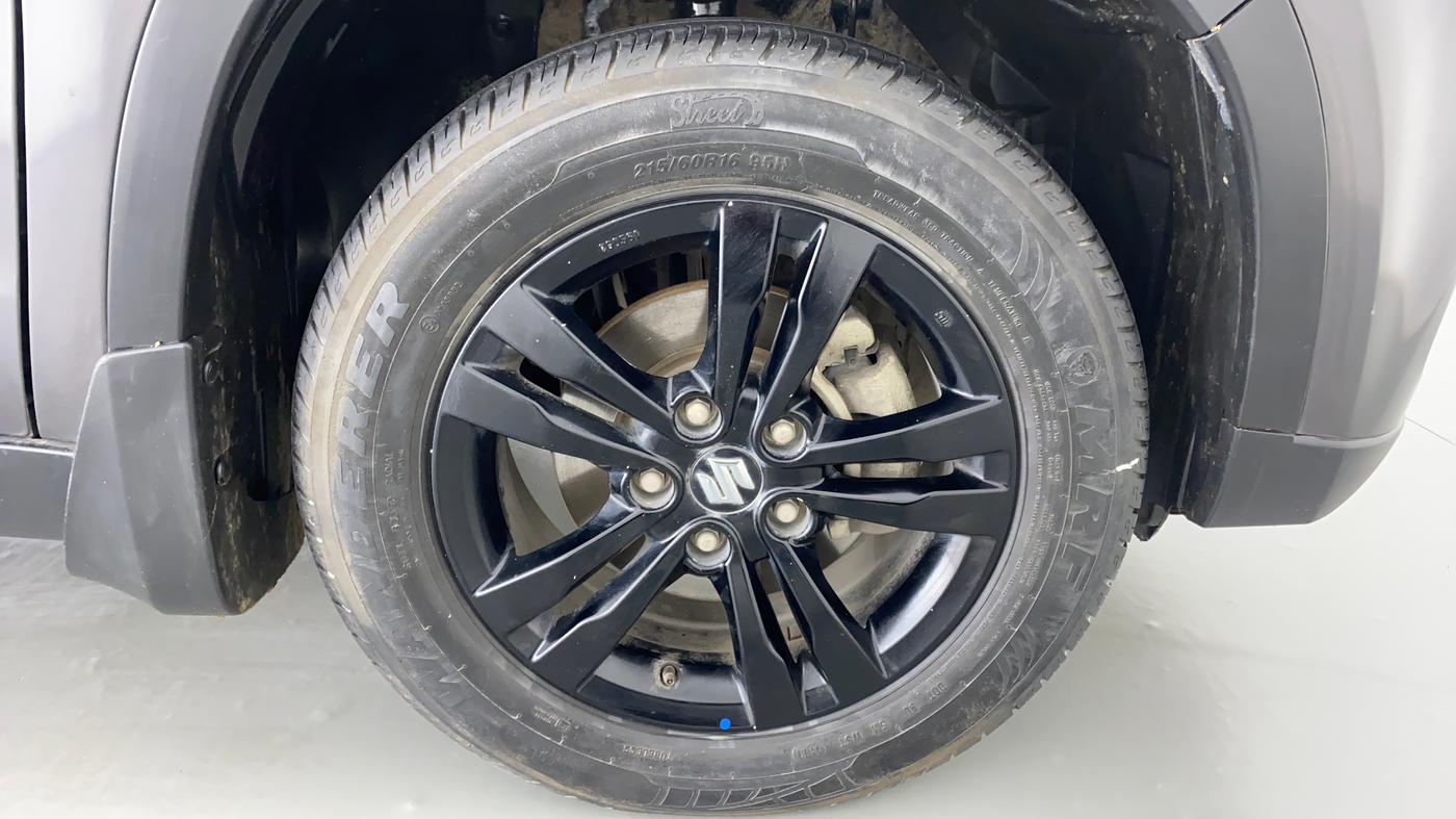 2019 Maruti Vitara Brezza ZDI AMT, Diesel, Automatic, 56,107 km, Right Front Wheel