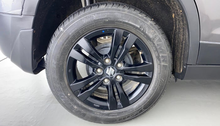 2019 Maruti Vitara Brezza ZDI AMT, Diesel, Automatic, 56,107 km, Right Rear Wheel