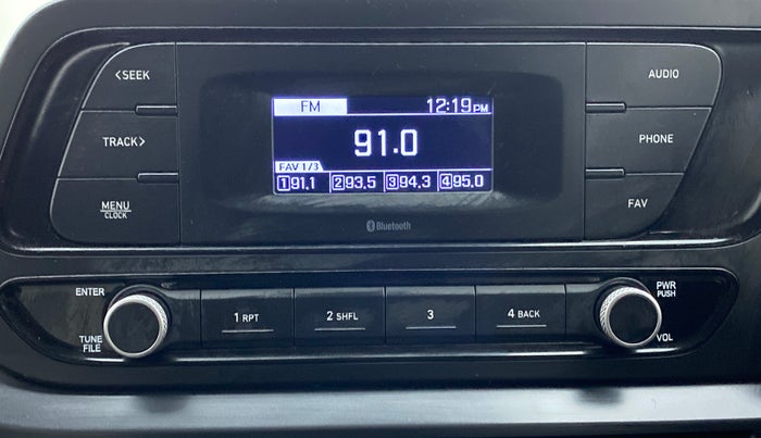 2020 Hyundai NEW I20 MAGNA 1.2 MT, Petrol, Manual, 3,679 km, Infotainment System