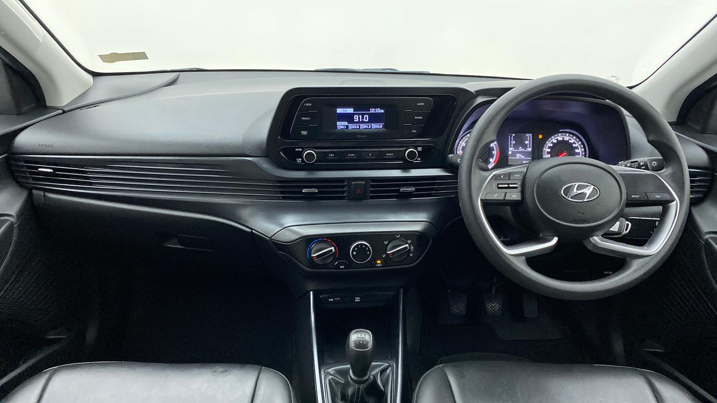 2020 Hyundai NEW I20 MAGNA 1.2 MT, Petrol, Manual, 3,679 km, Dashboard