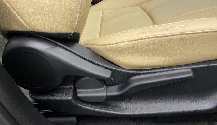 2020 Honda City ZX CVT, Petrol, Automatic, 9,502 km, Driver Side Adjustment Panel