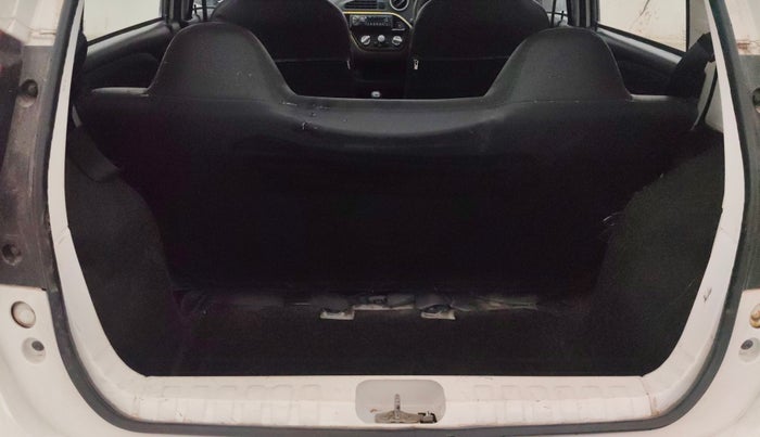 2017 Datsun Redi Go GOLD LIMITED EDITION, Petrol, Manual, 40,381 km, Boot Inside