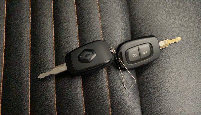 2020 Renault Kwid CLIMBER 1.0 (O), Petrol, Manual, 26,560 km, Key Close Up
