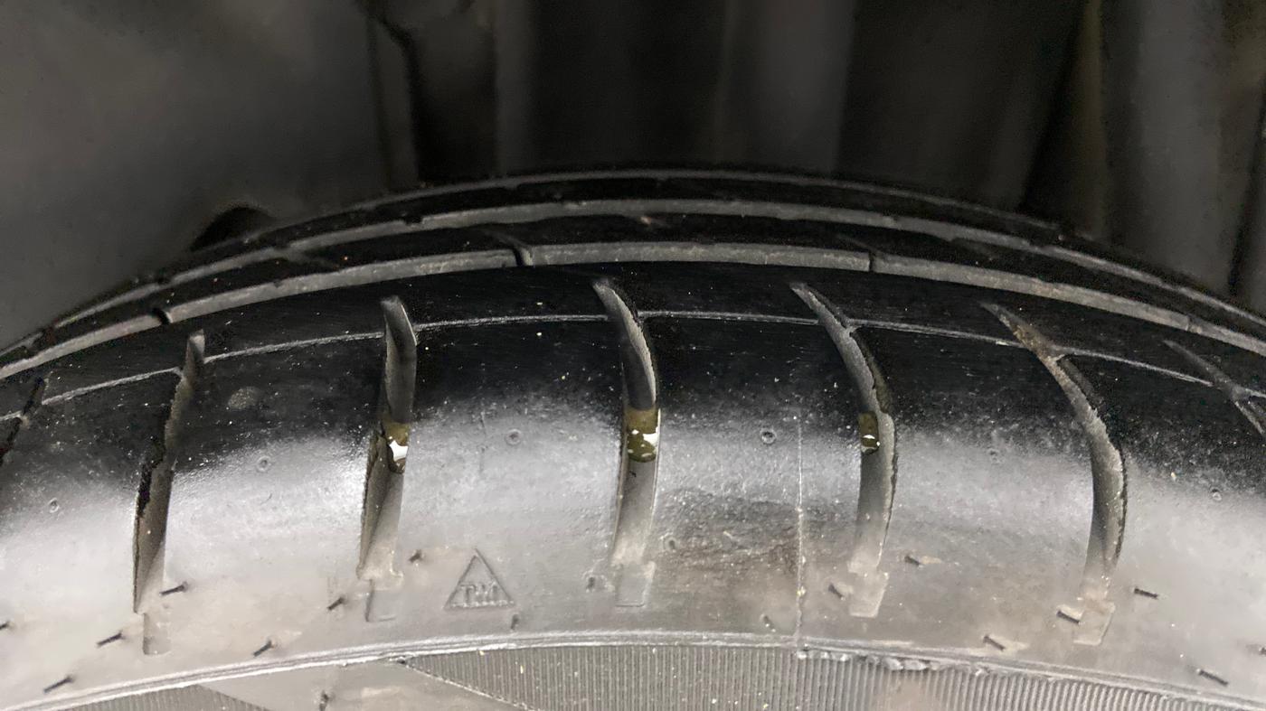 2018 Tata Tiago XZA PETROL, Petrol, Automatic, 76,564 km, Left Rear Tyre Tread