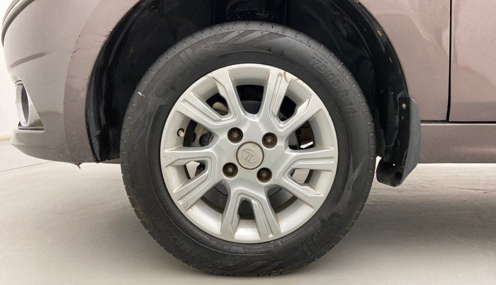 2018 Tata Tiago XZA PETROL, Petrol, Automatic, 76,564 km, Left Front Wheel