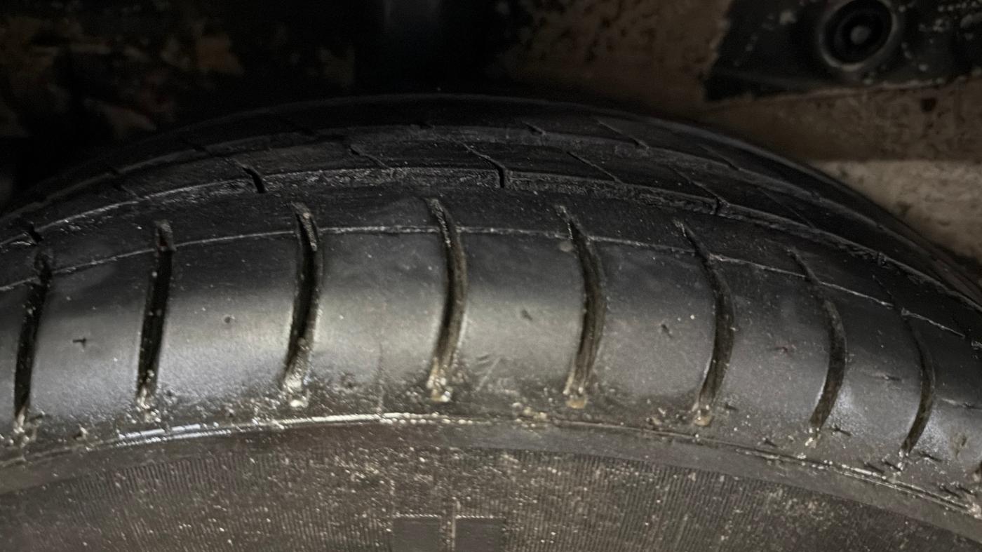 2014 Maruti Celerio VXI AMT, Petrol, Automatic, 70,634 km, Right Rear Tyre Tread
