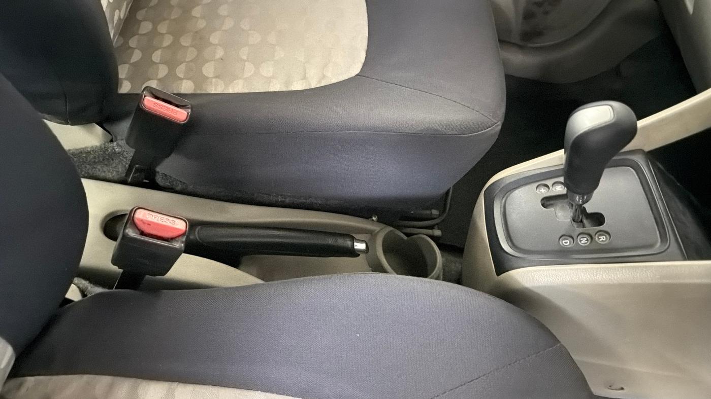 2014 Maruti Celerio VXI AMT, Petrol, Automatic, 70,634 km, Gear Lever