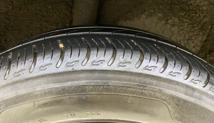 2022 Honda Amaze 1.2L I-VTEC VX CVT, Petrol, Automatic, 26,811 km, Right Rear Tyre Tread