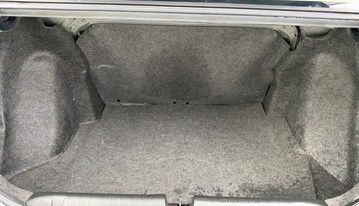 2022 Honda Amaze 1.2L I-VTEC VX CVT, Petrol, Automatic, 26,811 km, Boot Inside