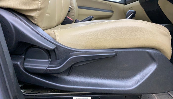 2022 Honda Amaze 1.2L I-VTEC VX CVT, Petrol, Automatic, 26,811 km, Driver Side Adjustment Panel