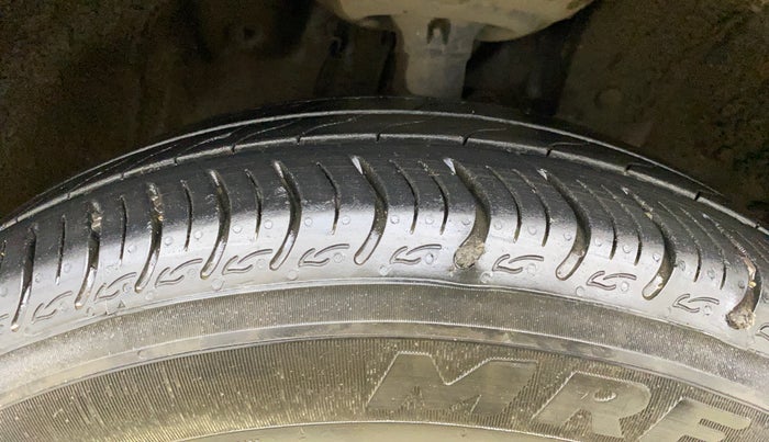 2022 Honda Amaze 1.2L I-VTEC VX CVT, Petrol, Automatic, 26,811 km, Right Front Tyre Tread