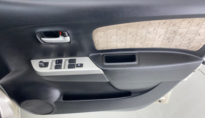 2014 Maruti Wagon R 1.0 VXI, Petrol, Manual, 20,969 km, Driver Side Door Panels Control