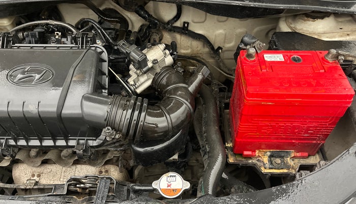 2015 Hyundai i10 MAGNA 1.1, Petrol, Manual, 43,839 km, Engine View - Left