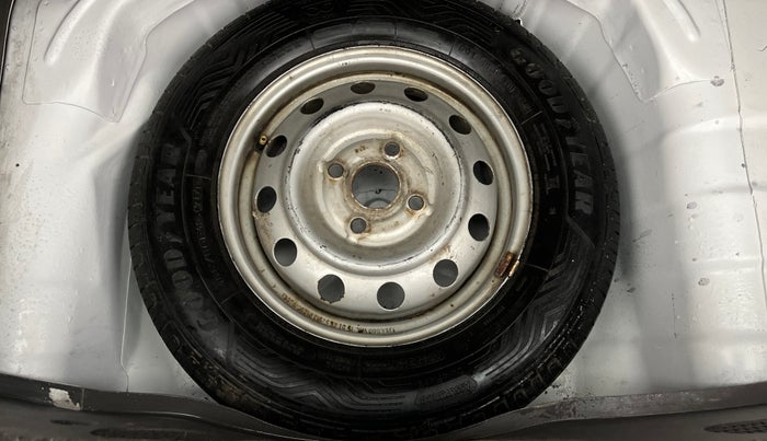 2015 Hyundai i10 MAGNA 1.1, Petrol, Manual, 43,839 km, Spare Tyre