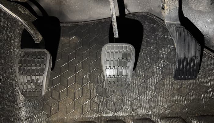 2021 Tata PUNCH ADVENTURE MT, CNG, Manual, 50,698 km, Pedals