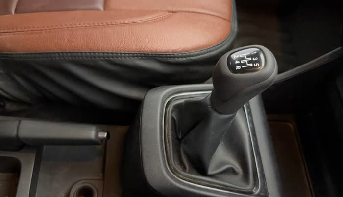 2021 Tata PUNCH ADVENTURE MT, CNG, Manual, 50,698 km, Gear Lever