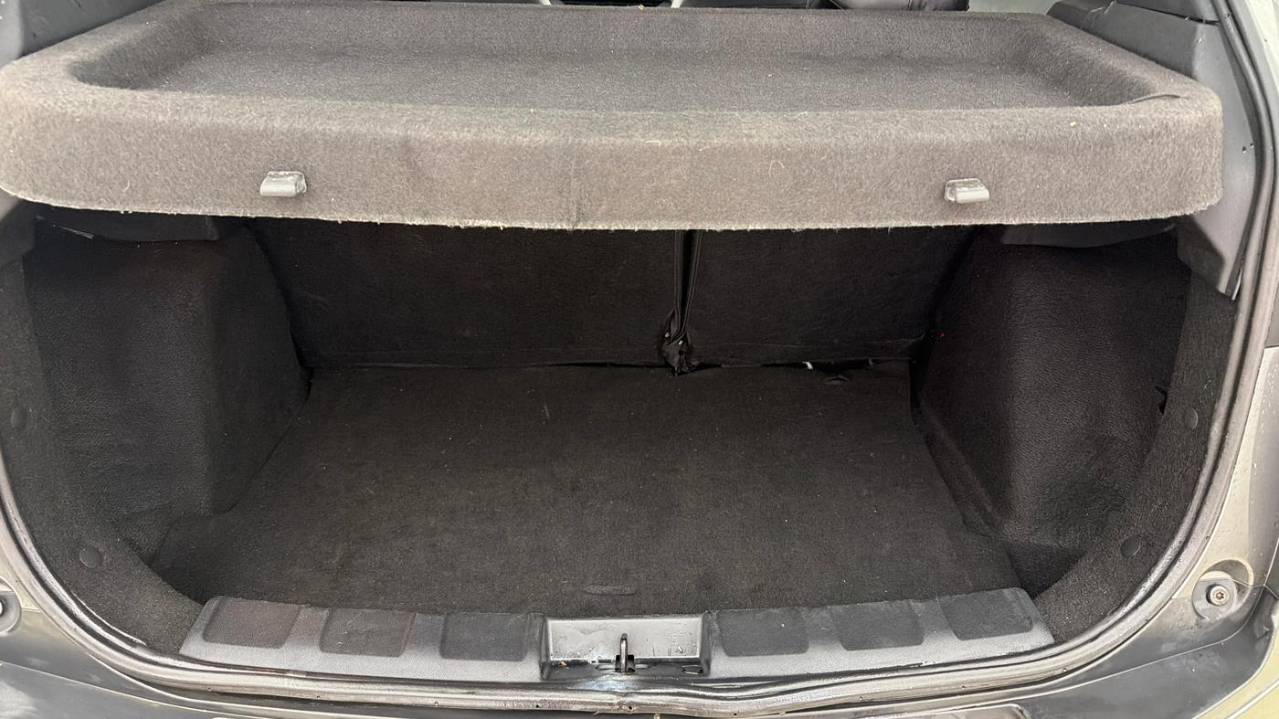 2024 Tata NEXON FEARLESS + SUNROOF DCA DUAL TONE 1.2 PETROL, Petrol, Automatic, 15,517 km, Boot Inside