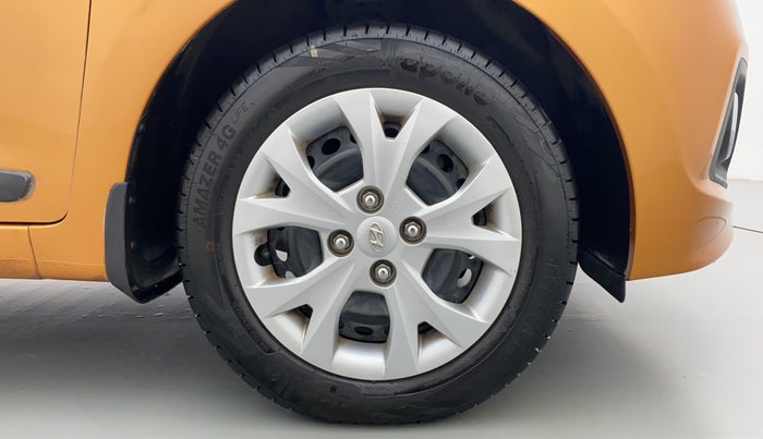 2014 Hyundai Grand i10 SPORTZ 1.2 KAPPA VTVT, Petrol, Manual, 38,509 km, Right Front Wheel