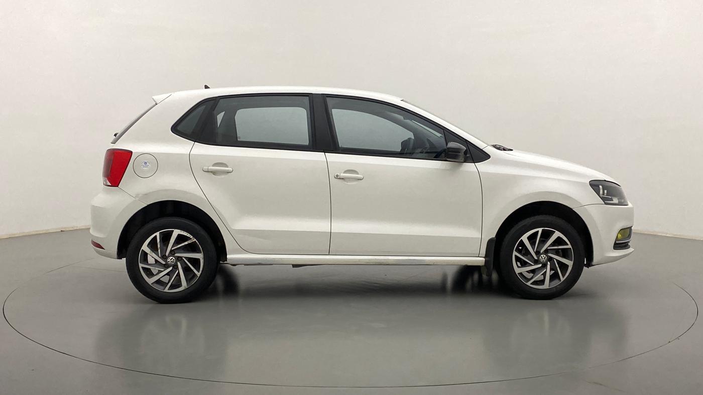 2018 Volkswagen Polo COMFORTLINE 1.0 PETROL, Petrol, Manual, 64,581 km, Right Side View