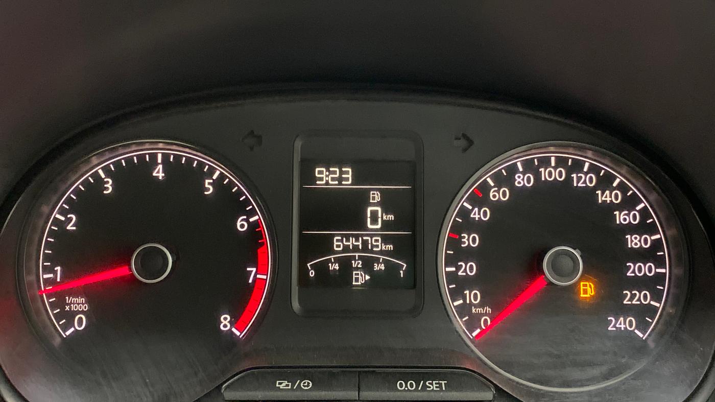 2018 Volkswagen Polo COMFORTLINE 1.0 PETROL, Petrol, Manual, 64,581 km, Odometer Image