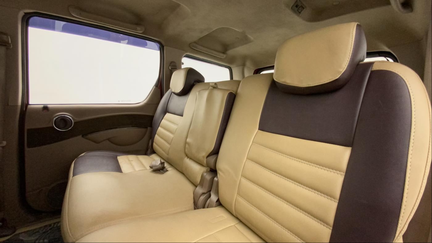 2012 Mahindra Xylo E8 ABS BS IV, Diesel, Manual, 56,189 km, Right Side Rear Door Cabin