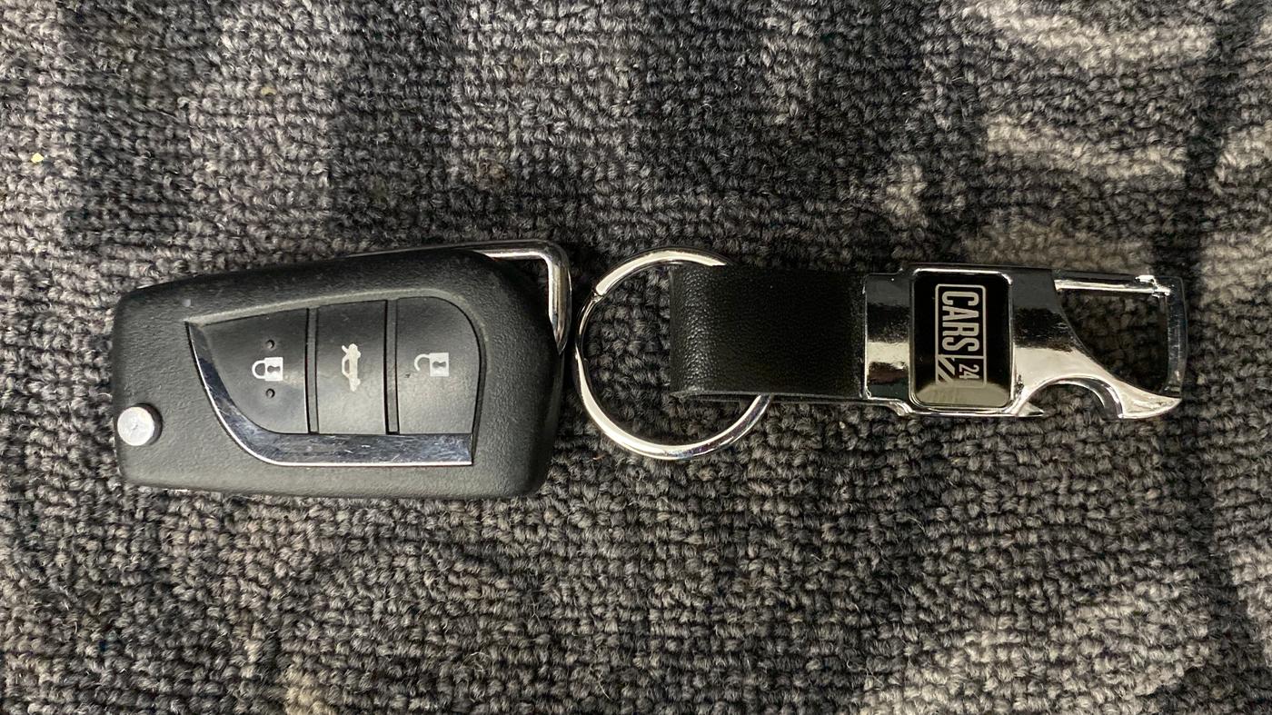 2012 Mahindra Xylo E8 ABS BS IV, Diesel, Manual, 56,189 km, Key Close Up