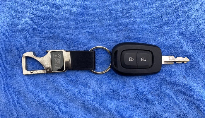 2020 Renault Kwid RXT, Petrol, Manual, 17,337 km, Key Close Up