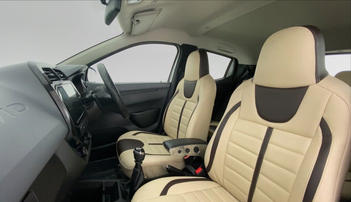 2020 Renault Kwid RXT, Petrol, Manual, 17,337 km, Right Side Front Door Cabin