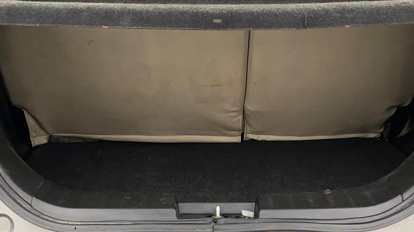 2015 Maruti Wagon R 1.0 VXI, Petrol, Manual, 31,305 km, Boot Inside