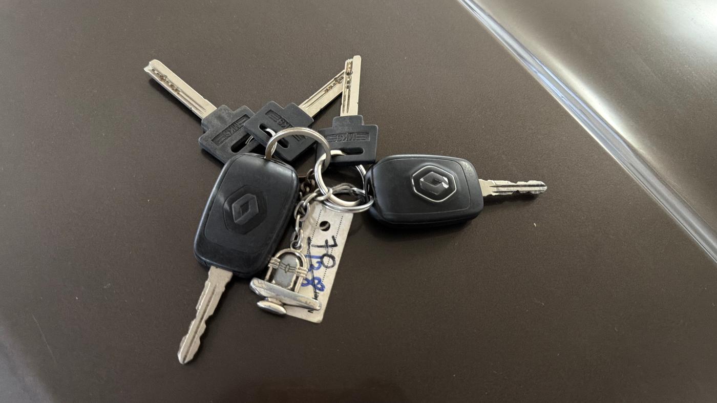 2021 Renault TRIBER RXT, Petrol, Manual, 44,363 km, Key Close Up