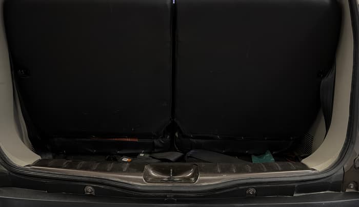 2021 Renault TRIBER RXT, Petrol, Manual, 44,363 km, Boot Inside
