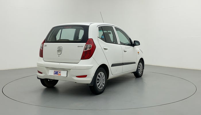 2016 Hyundai i10 SPORTZ 1.1 IRDE2, Petrol, Manual, 26,628 km, Right Back Diagonal
