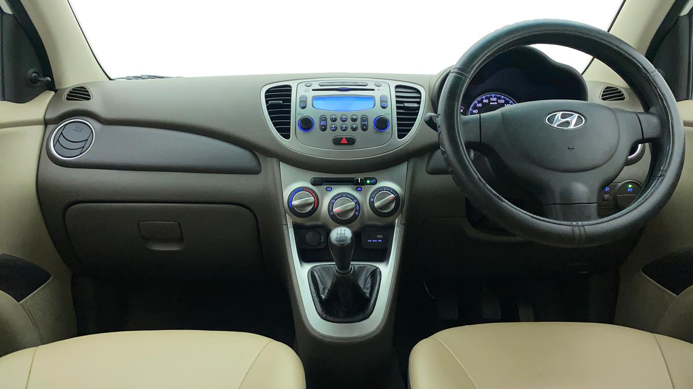 2016 Hyundai i10 SPORTZ 1.1 IRDE2, Petrol, Manual, 26,628 km, Dashboard